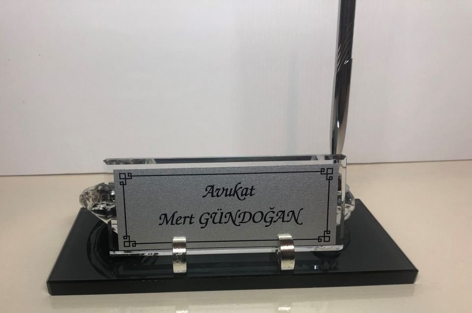 Cam Masalık Tek Kalem ve Saat