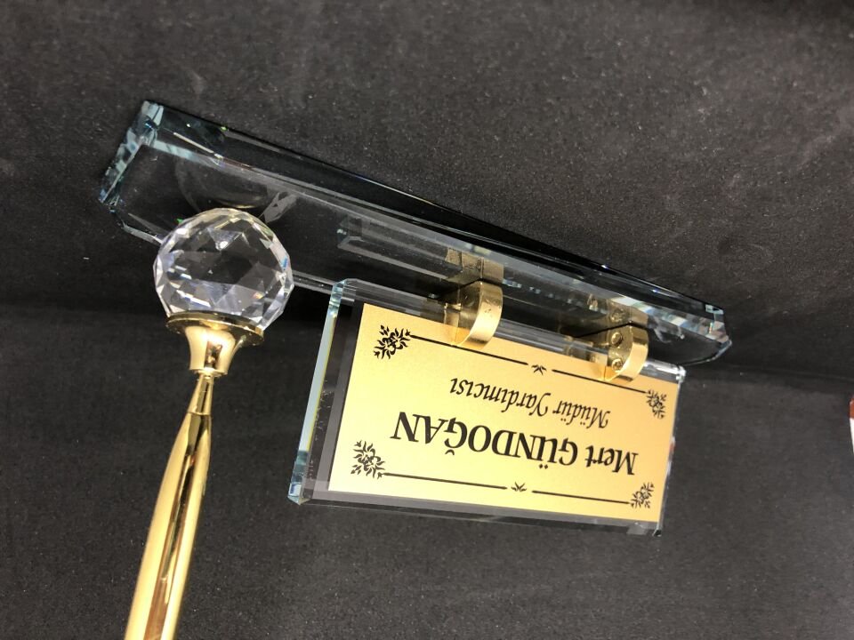 Cam Şeffaf İsimlik Tek Kalem Masaüstü Hediye Seti Altın