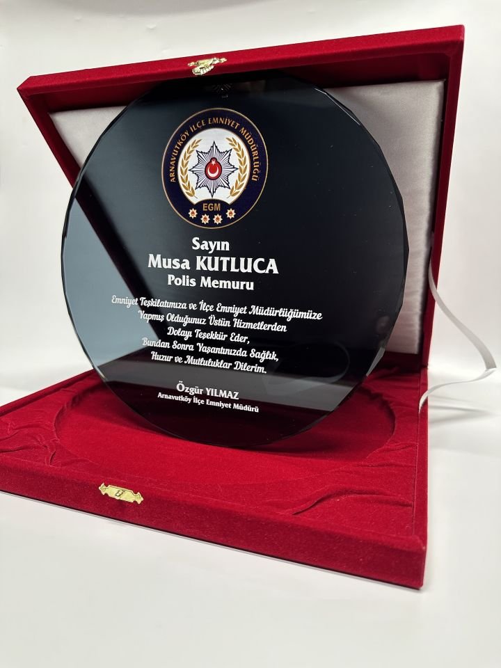 Cam Tabak Plaket Şilt 03