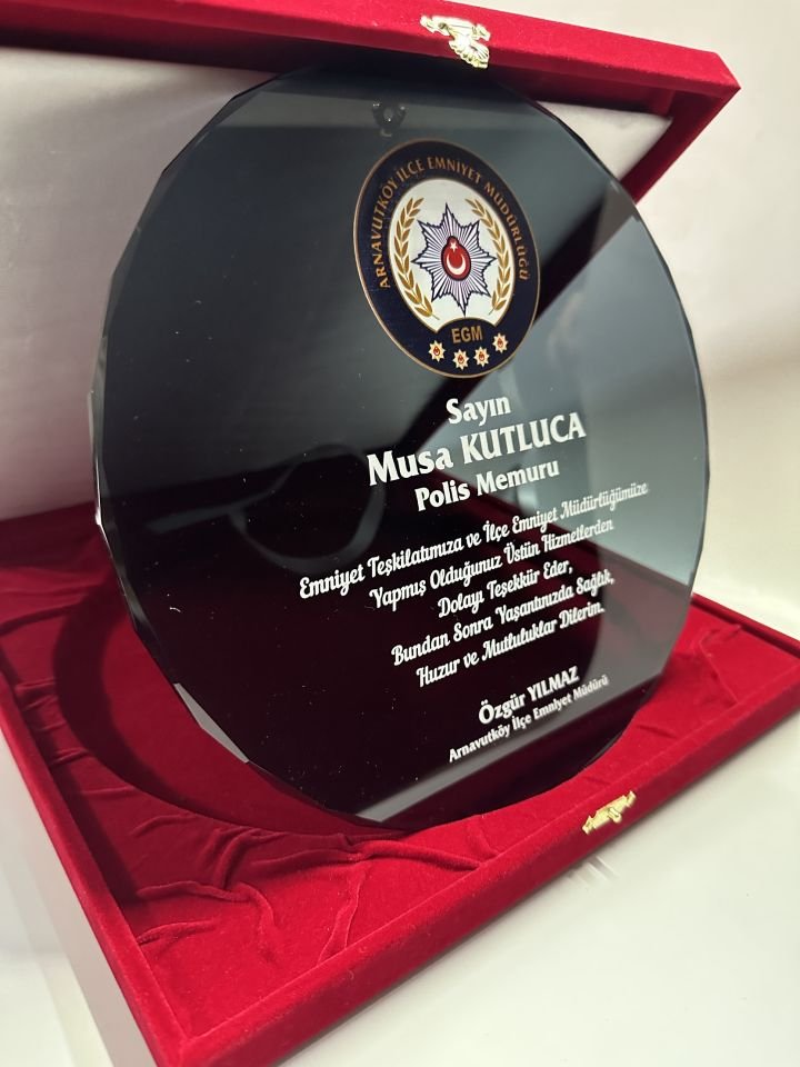 Cam Tabak Plaket Şilt 03