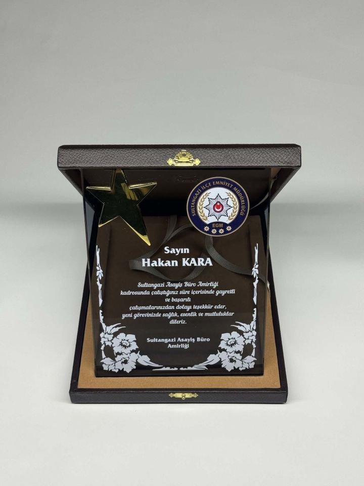 Cam Plaket Şilt 01