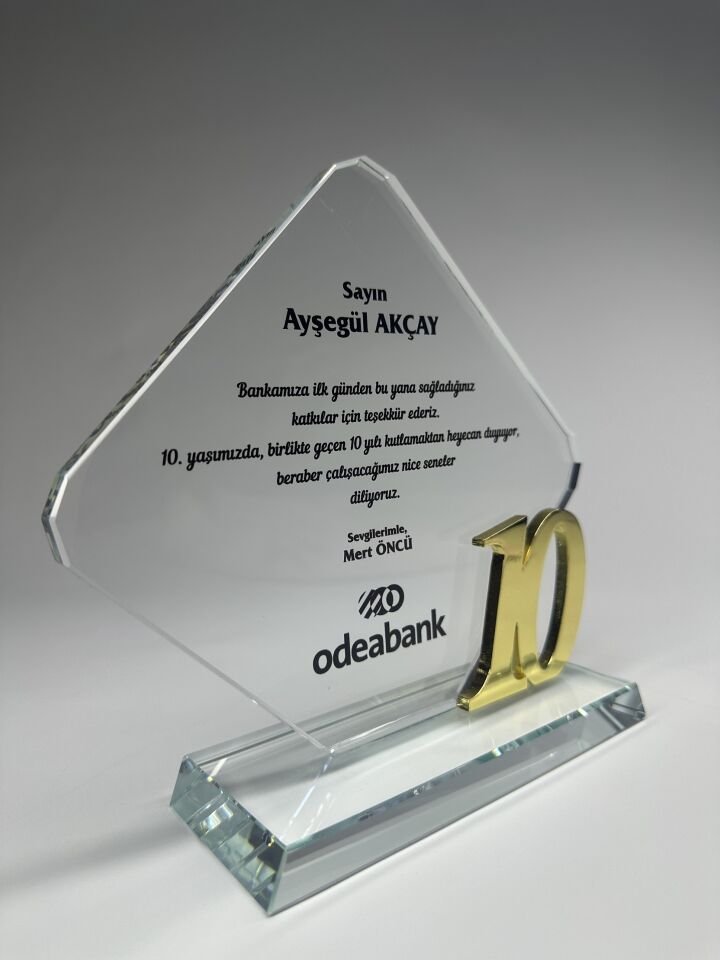 Özel Cam Plaket 05