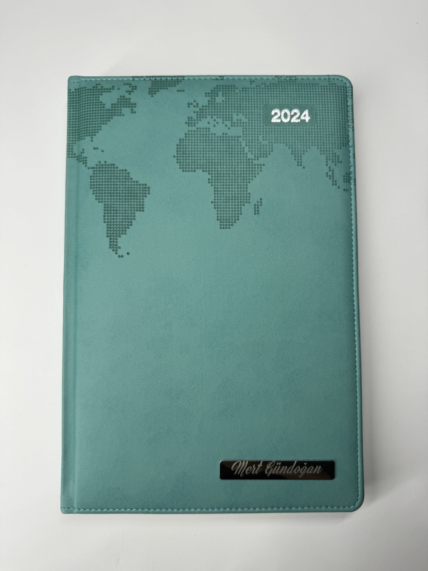 TERMO DERİ TARİHLİ HARİTALI 1. SINIF KALİTE İSME VEYA KİŞİYE ÖZEL AJANDA 2 turkuaz