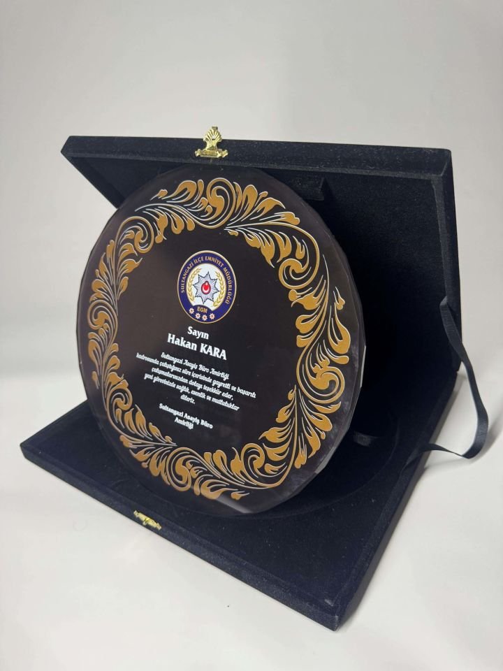 Cam Tabak Plaket Şilt 04