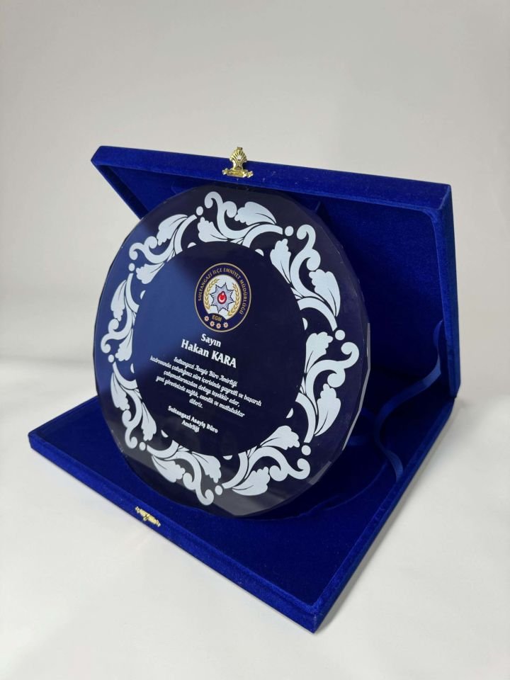 Cam Tabak Plaket Şilt 06
