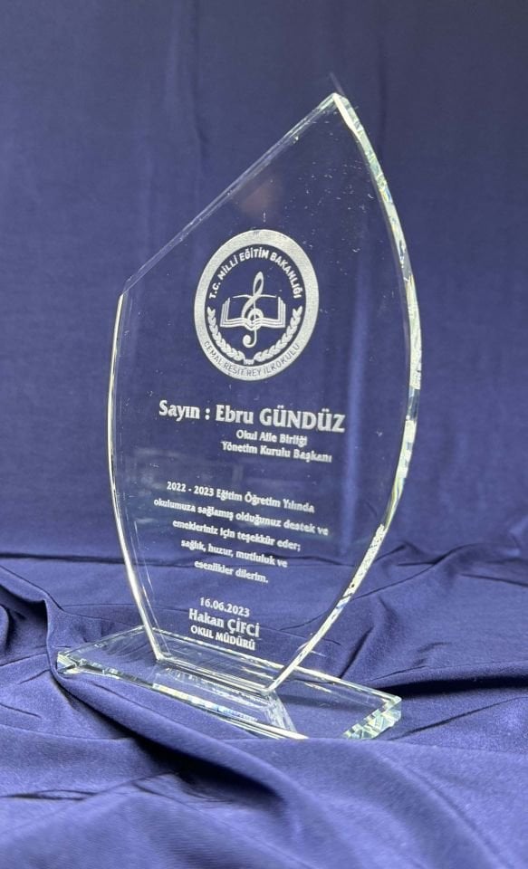 Cam Kristal Plaket Lazer Kazıma 09