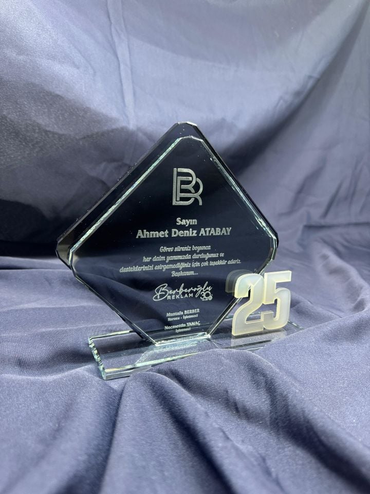 Cam Kristal Plaket Lazer Kazıma 17