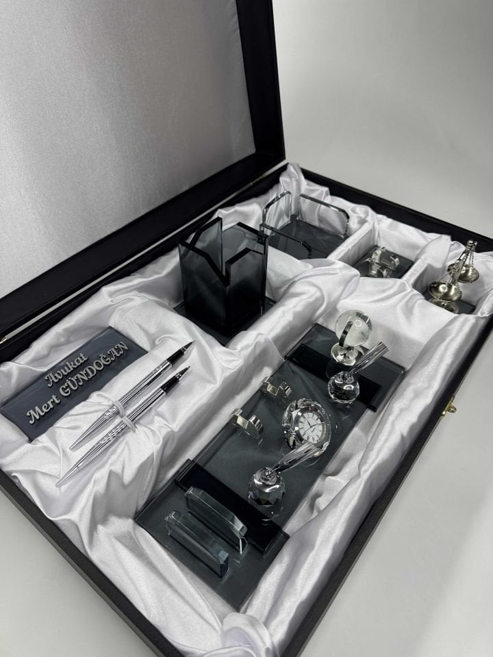 VIP Füme Cam Masa İsimlik Ful Set Hediyelik Deri Kutulu Avukat Hakim Savcılara Özel