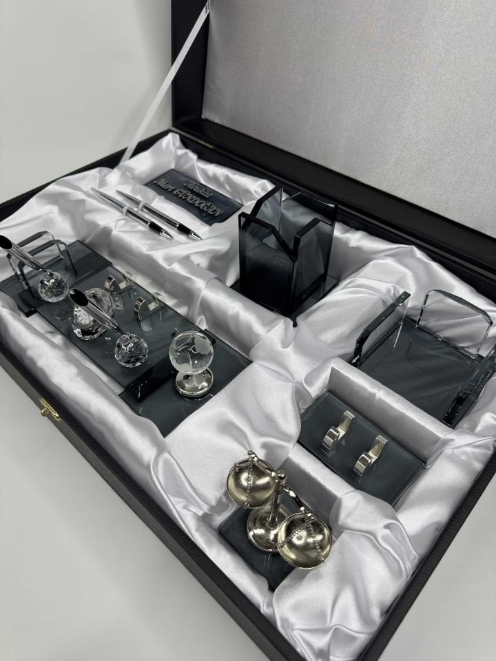 VIP Füme Cam Masa İsimlik Ful Set Hediyelik Deri Kutulu Avukat Hakim Savcılara Özel