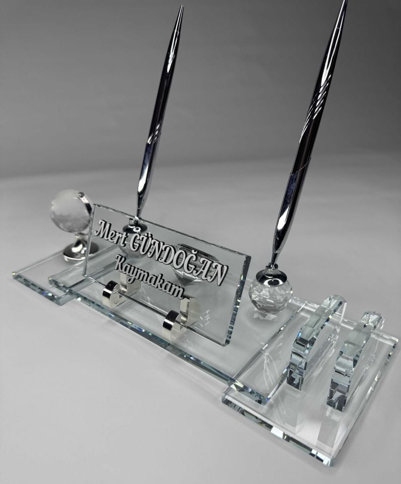 Şeffaf Cam İsimlik Çift Ayak Kalem Saat Dünya ve Kartvizit Figürlü Özel Hediyelik