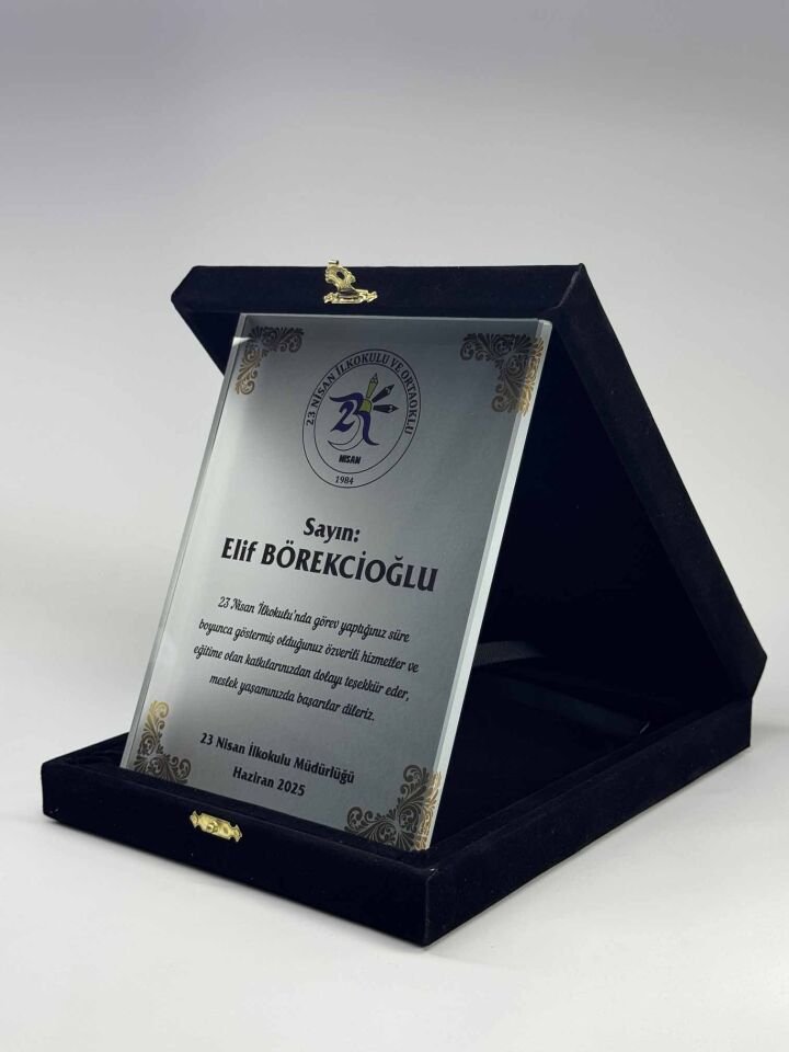 Cam Plaket Şilt 09