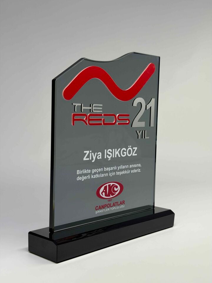 Özel Cam Plaket 34