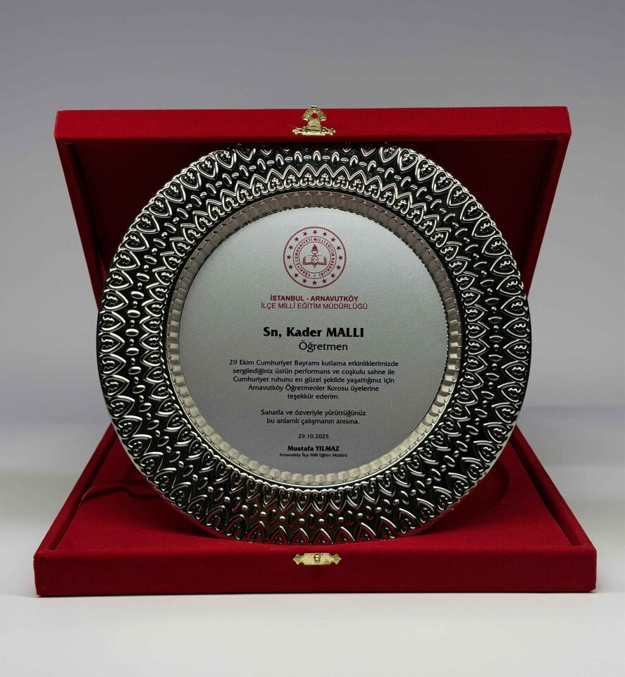 Kalpli Metal Tabak Plaket Şilt Gümüş 01