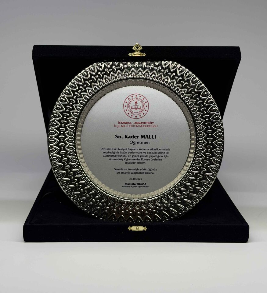 Kalpli Metal Tabak Plaket Şilt Gümüş 03