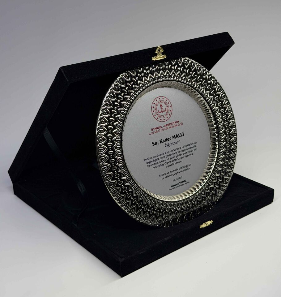 Kalpli Metal Tabak Plaket Şilt Gümüş 03