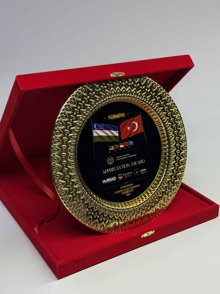 Kalpli Metal Tabak Plaket Şilt Altın 01