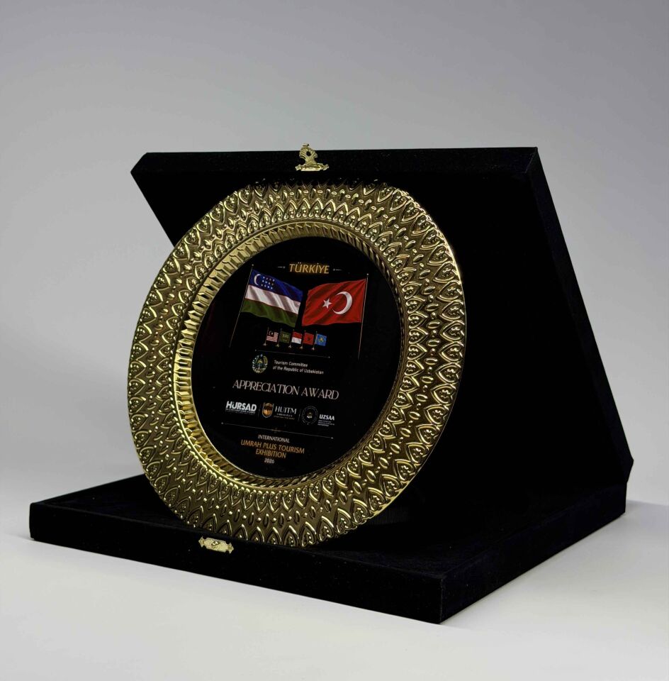 Kalpli Metal Tabak Plaket Şilt Altın 03
